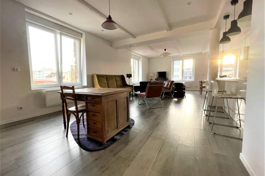 랭스 Superbe Loft 100M2 Proche Cathedrale Avec Parking 아파트 외부 사진