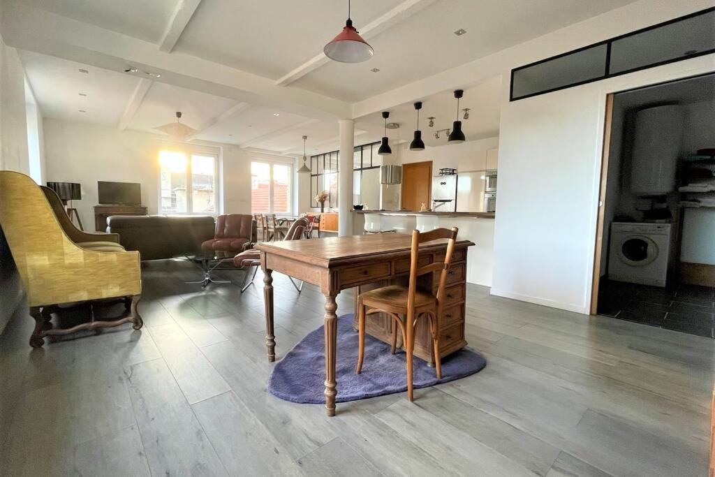 랭스 Superbe Loft 100M2 Proche Cathedrale Avec Parking 아파트 외부 사진