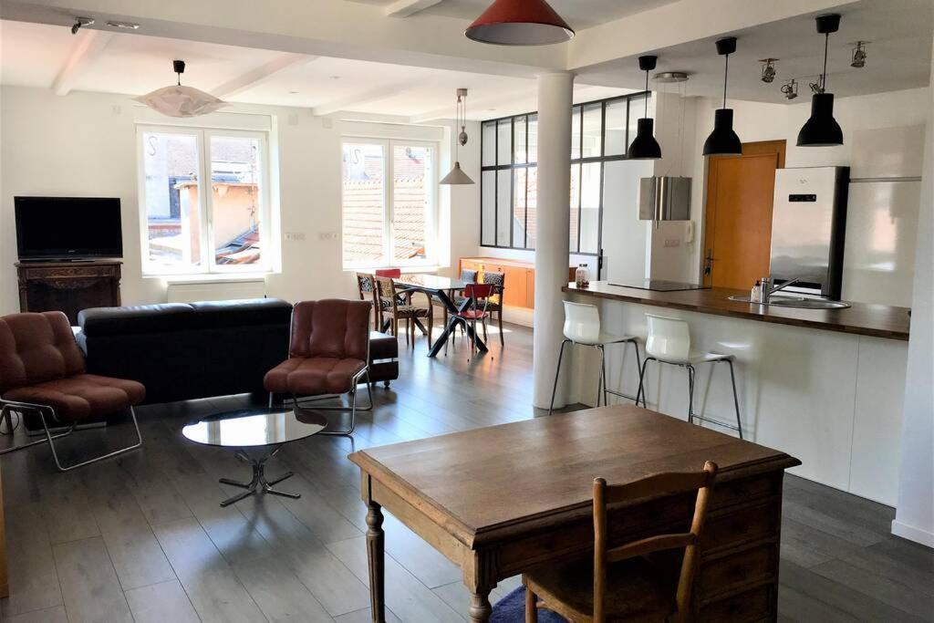 랭스 Superbe Loft 100M2 Proche Cathedrale Avec Parking 아파트 외부 사진